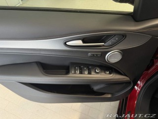 Alfa Romeo Stelvio 2.0 Turbo 280k Q4 AT8 INT 2025