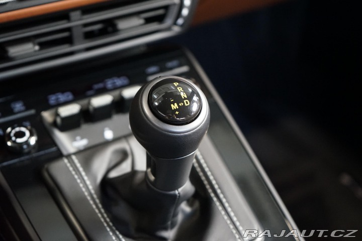Porsche 911 GT3 Touring PDK PTS Manuf 2024