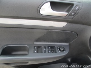 Volkswagen Golf 1,2 TSI 77kw MATCH Varian 2013