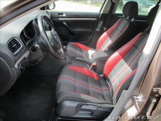 Volkswagen Golf 1,2 TSI 77kw MATCH Varian 2013