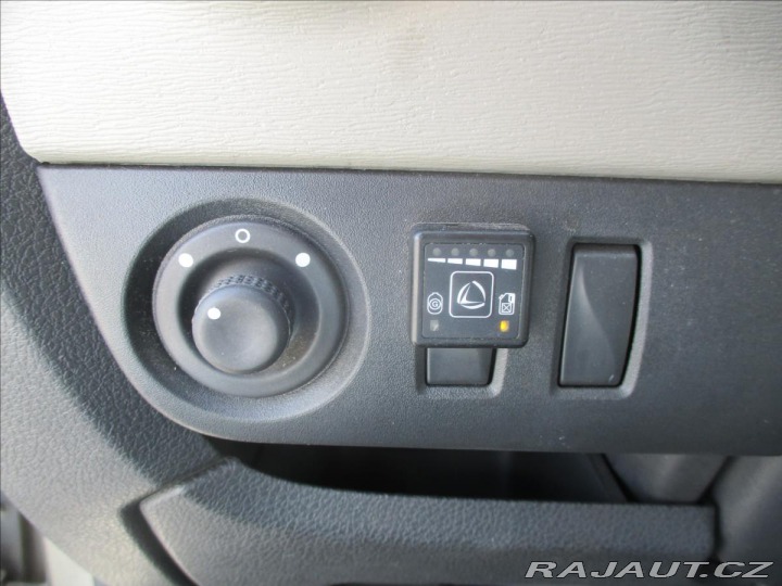 Dacia Lodgy 1,6 60kW LPG bez koroze n 2014
