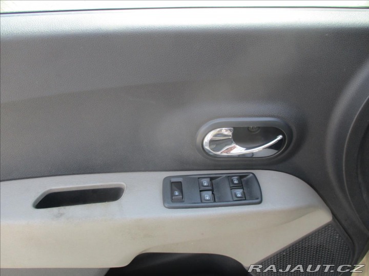 Dacia Lodgy 1,6 60kW LPG bez koroze n 2014