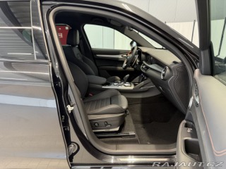 Alfa Romeo Stelvio 2.0 Turbo 280k Q4 AT8 INT 2025