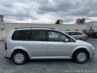 Volkswagen Touran 2.0i CNG 7-Míst 2007