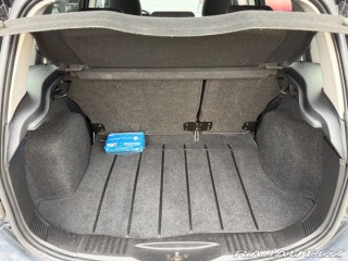 Ford Fusion Plus 1.6i 74Kw 2004