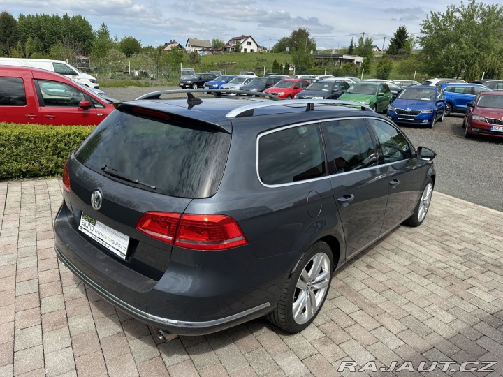 Volkswagen Passat 3,6 V6 220kW DSG 4x4 HIGH 2011