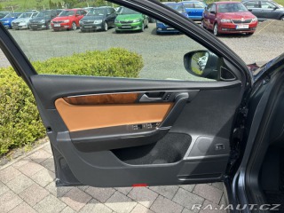 Volkswagen Passat 3,6 V6 220kW DSG 4x4 HIGH 2011