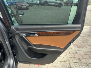 Volkswagen Passat 3,6 V6 220kW DSG 4x4 HIGH 2011