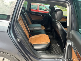 Volkswagen Passat 3,6 V6 220kW DSG 4x4 HIGH 2011