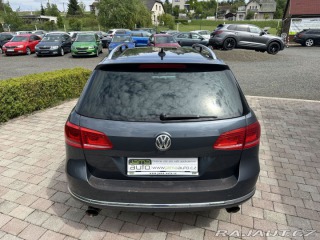 Volkswagen Passat 3,6 V6 220kW DSG 4x4 HIGH 2011