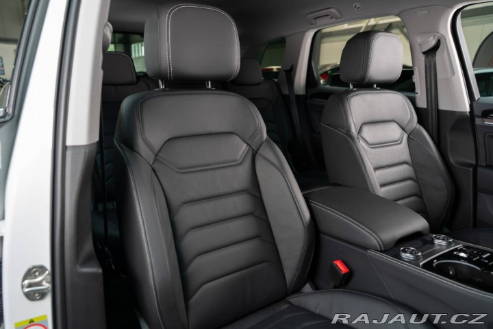 Volkswagen Touareg 3.0 V6 TDI 4Motion Tiptr 2024
