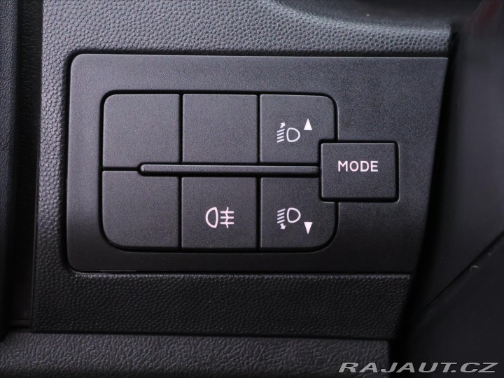 Citroën Jumper 2,2 HDI 110kW L4 7-Míst p 2015
