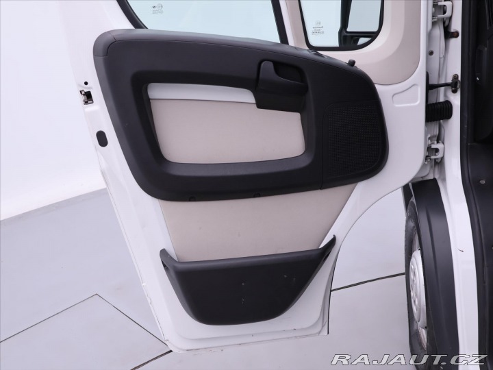 Citroën Jumper 2,2 HDI 110kW L4 7-Míst T 2015