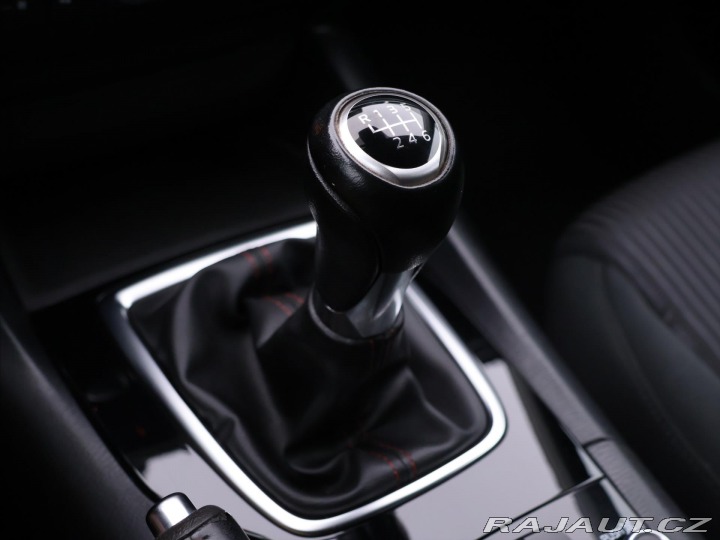 Mazda 3 2,0 Skyactiv-G120 CZ DPH 2015