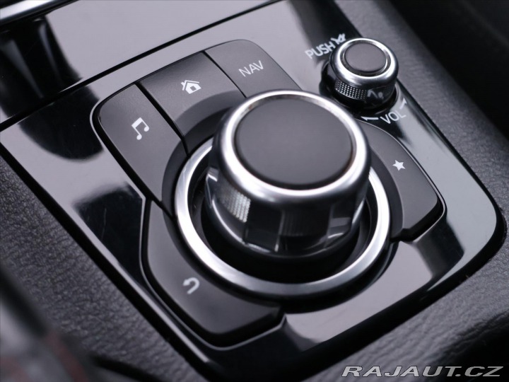 Mazda 3 2,0 Skyactiv-G120 CZ DPH 2015