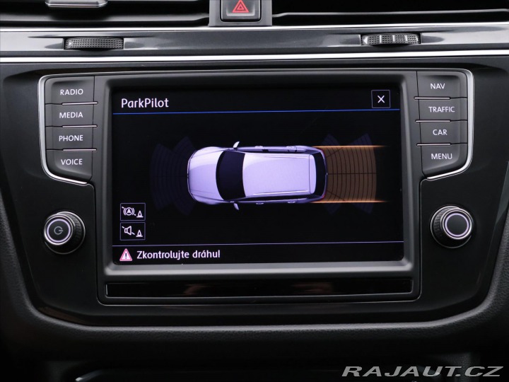 Volkswagen Tiguan 2,0 TDI110kW DSG LED Navi 2017