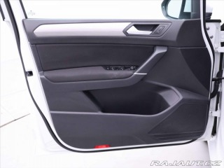 Volkswagen Touran 1,6 TDI 81kW LED Serv.kni 2016