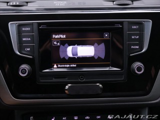 Volkswagen Touran 1,6 TDI 81kW LED Serv.kni 2016