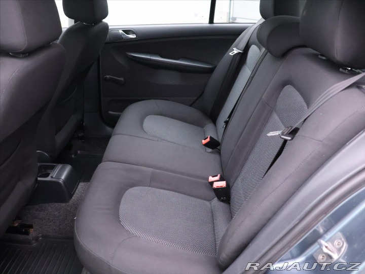 Škoda Fabia 1,2 12V 47kW Ambiente CZ 2006