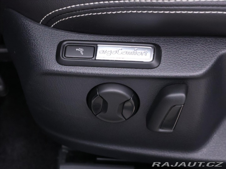 Volkswagen Passat 2,0 TDI 110kW DSG CZ 1.Ma 2022