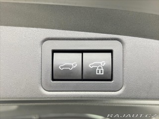 Toyota Corolla 1,8 HYBRID e-CVT STYLE TS 2023