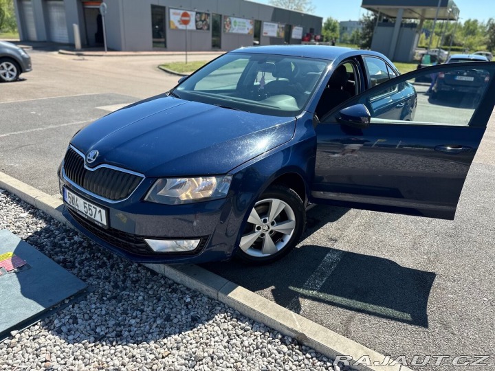 Škoda Octavia 1,6 TDI CR DPF Elegance 2013