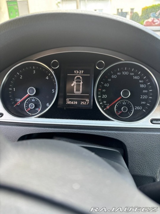 Volkswagen Passat 2,0 B7 TDI 125 kW DSG 2011