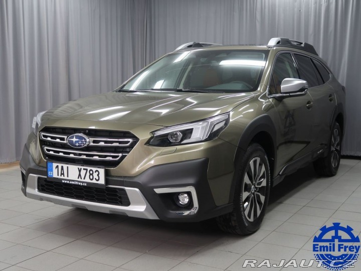 Subaru Outback TOURING 4X4 AWD + hnědá k 2025