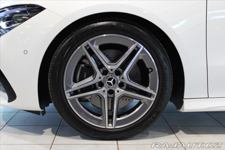 Mercedes-Benz CLA Shooting Brake AMG Line 2024