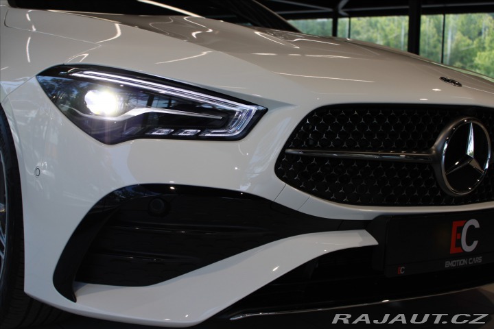 Mercedes-Benz CLA Shooting Brake AMG Line 2024