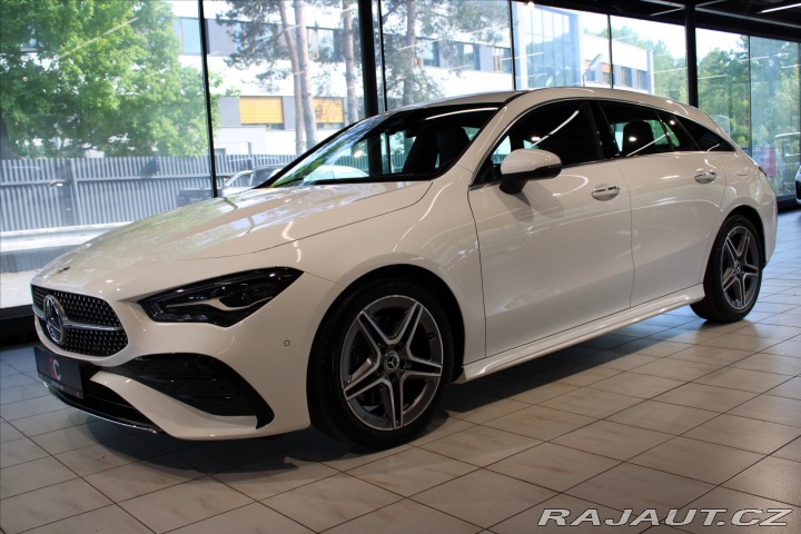 Mercedes-Benz CLA Shooting Brake AMG Line 2024