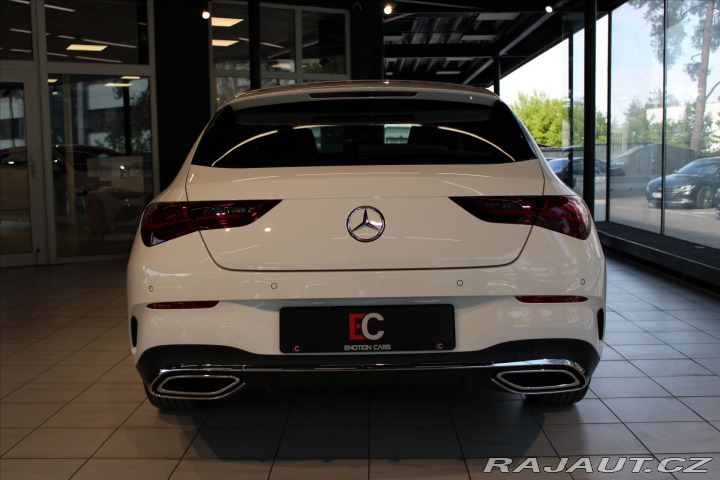 Mercedes-Benz CLA Shooting Brake AMG Line 2024