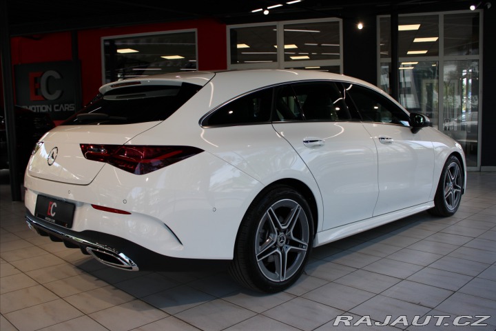 Mercedes-Benz CLA Shooting Brake AMG Line 2024