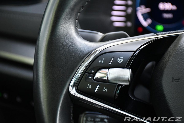 Škoda Octavia 2.0TDi 4X4 ACC LED NAV CA 2021