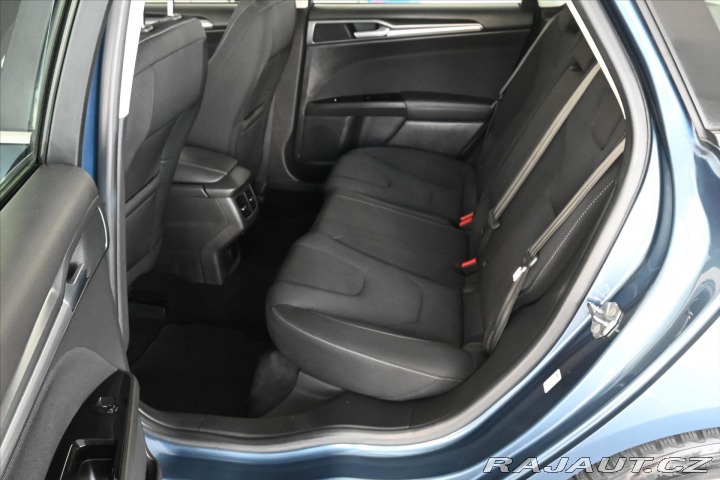 Ford Mondeo 2,0 TDCi 132 kW AT/6 Záru 2019