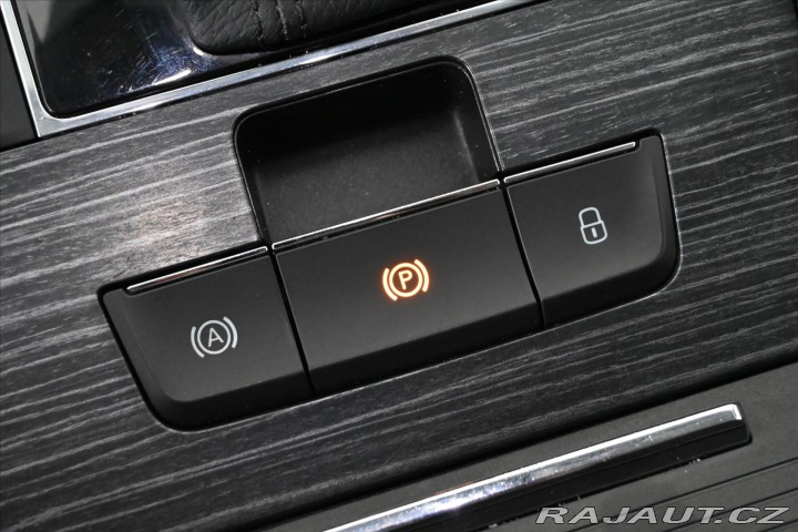 Škoda Superb 2,0 TDI 110 kW DSG STYLE 2021