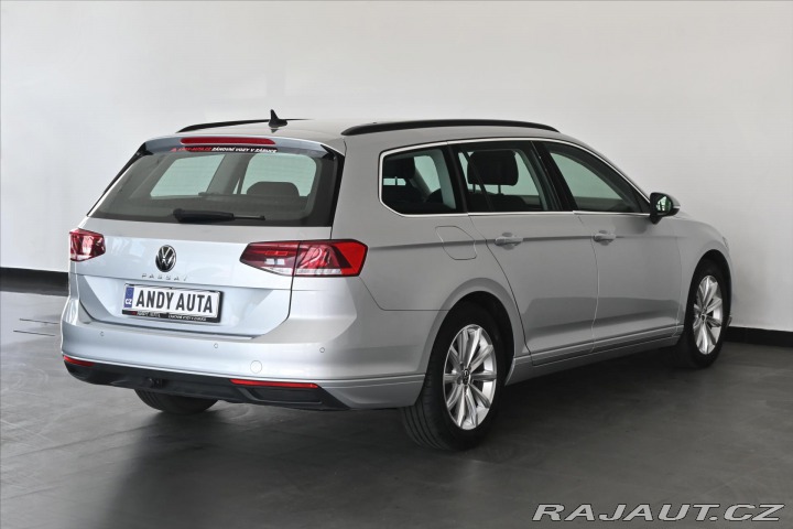 Volkswagen Passat 2,0 TDI 110 kW DSG BUSINE 2021