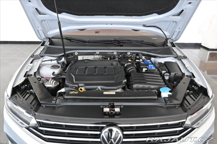 Volkswagen Passat 2,0 TDI 110 kW DSG BUSINE 2021