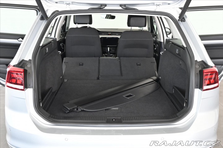 Volkswagen Passat 2,0 TDI 110 kW DSG BUSINE 2021