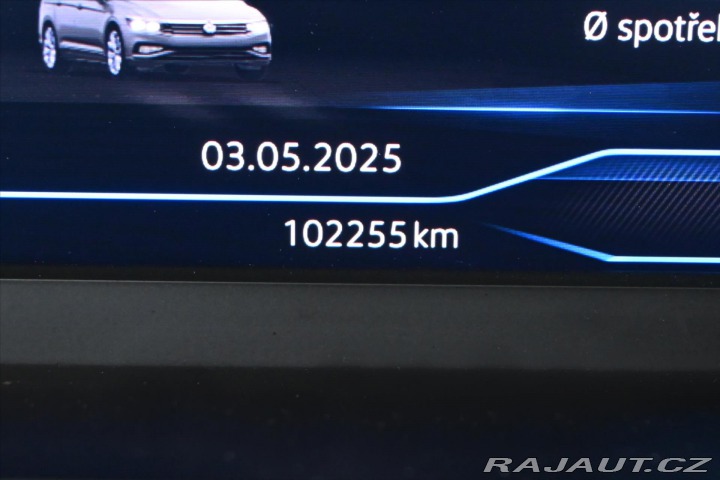 Volkswagen Passat 2,0 TDI 110 kW DSG ELEGAN 2021