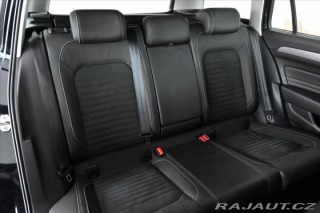 Volkswagen Passat 2,0 TDI 110 kW DSG ELEGAN 2021