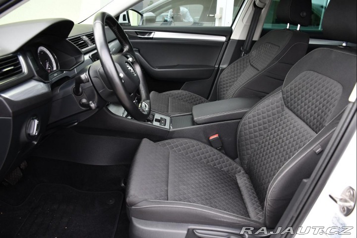 Škoda Superb 2.0TDi ACC NAVI CARPLAY 2021