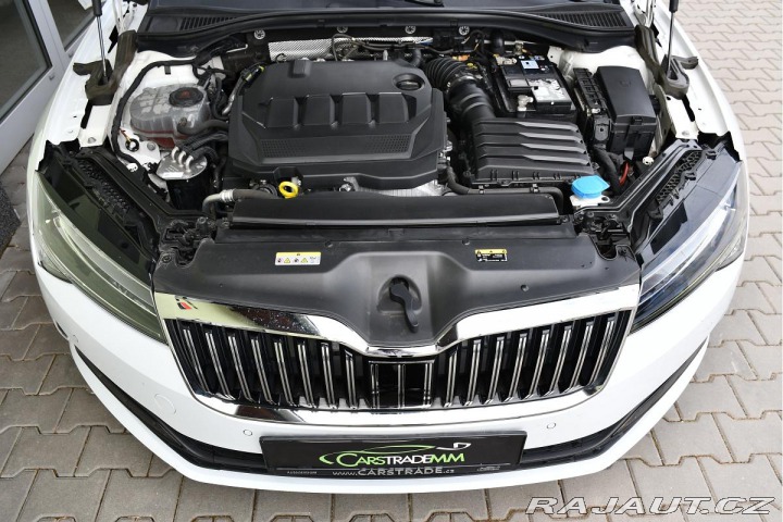 Škoda Superb 2.0TDi ACC NAVI CARPLAY 2021