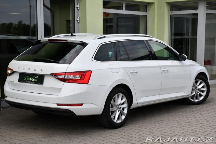 Škoda Superb 2.0TDi ACC NAVI CARPLAY 2021