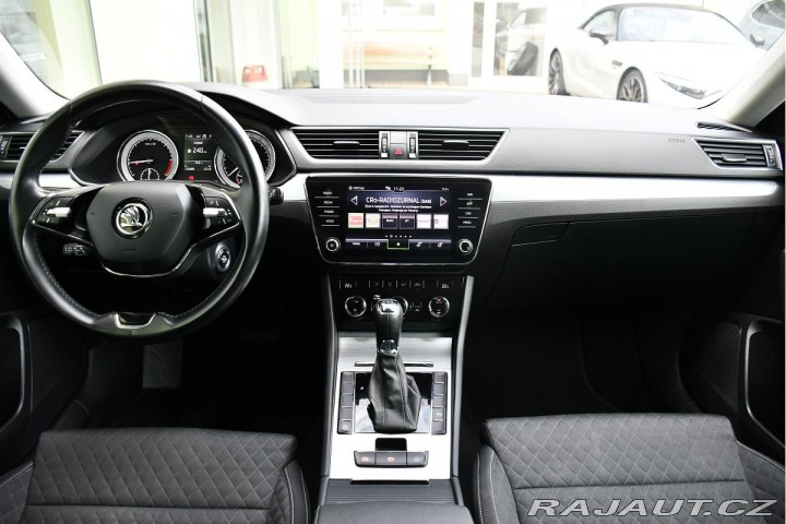 Škoda Superb 2.0TDi ACC NAVI CARPLAY 2021