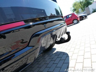 Land Rover Discovery Sport 1,5 Dynamic SE P270e 2025