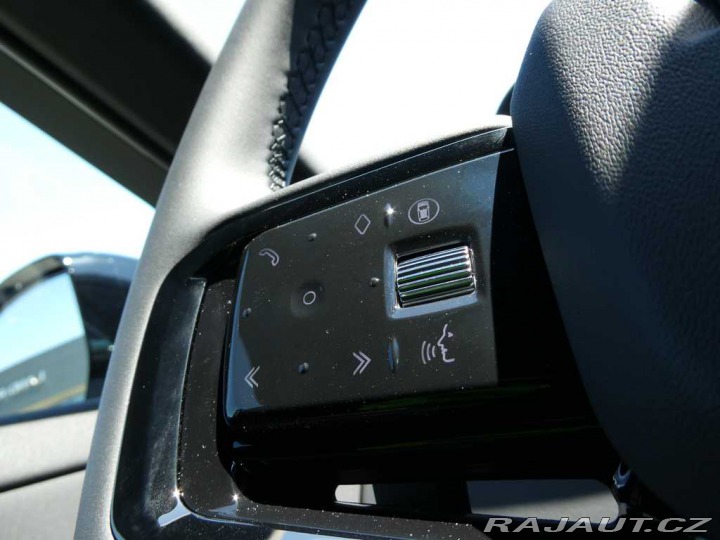 Land Rover Range Rover Evoque 1,5 Dynamic SE P270e*SLEV 2025