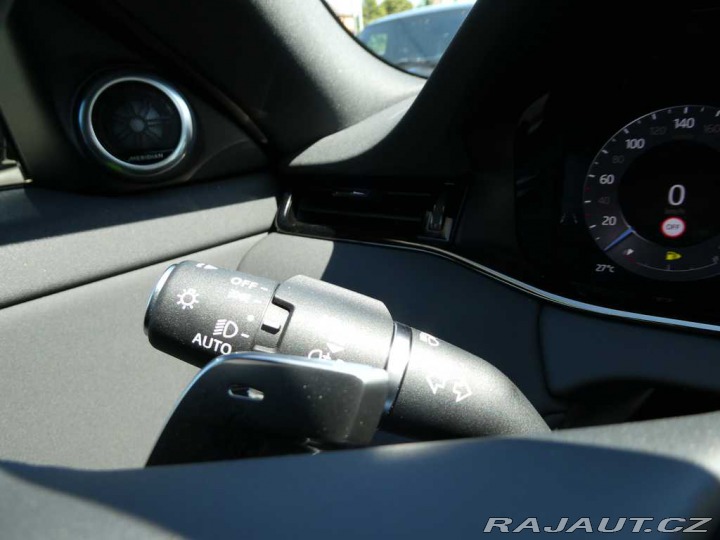 Land Rover Range Rover Evoque 1,5 Dynamic SE P270e*SLEV 2025