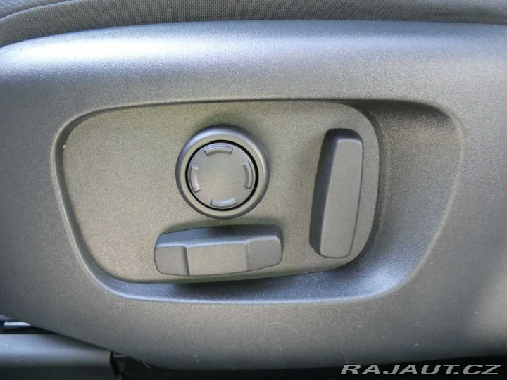 Land Rover Range Rover Evoque 1,5 Dynamic SE P270e aut. 2025