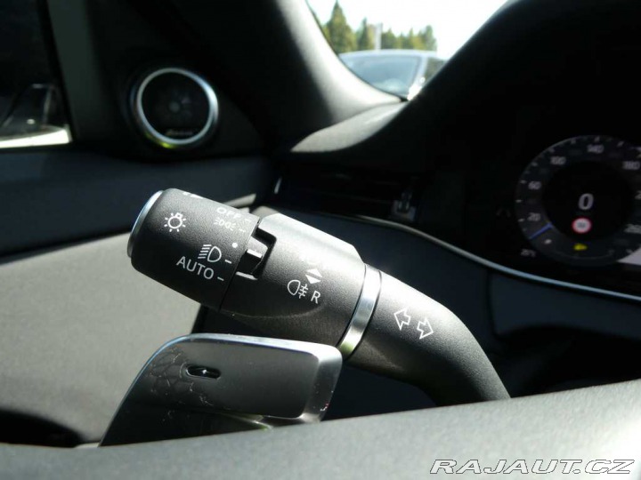 Land Rover Range Rover Evoque 1,5 Dynamic SE P270e aut. 2025